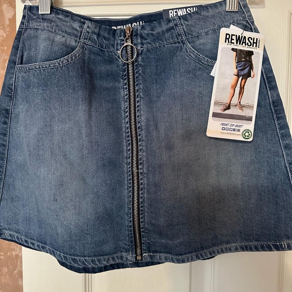 Jean mini skirt